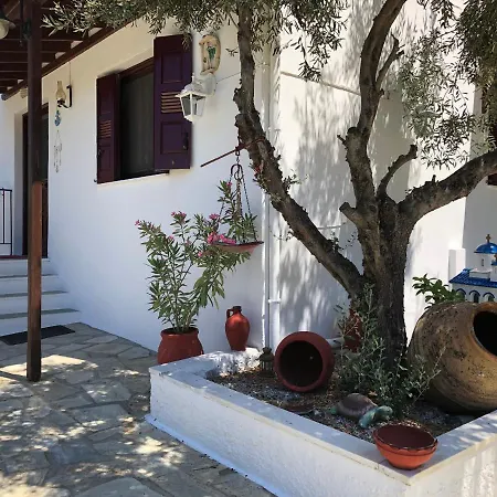 Xanemos Apartment